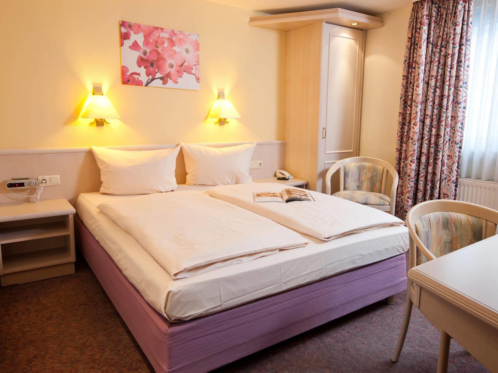 Hotel Traube Ruedesheim Rüdesheim am Rhein Kültér fotó